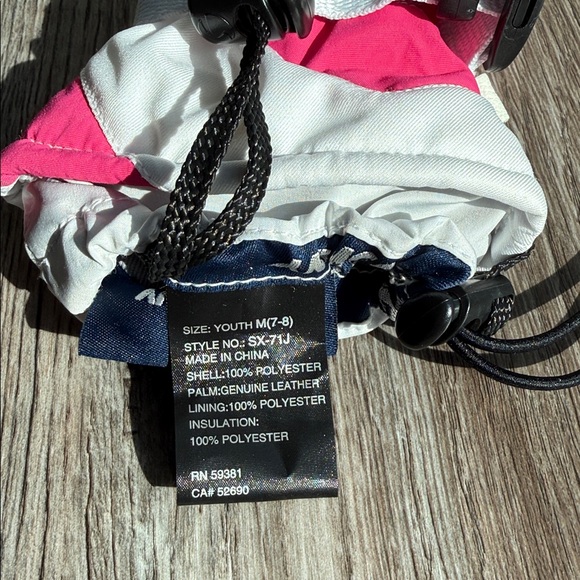 Swamy tri plex mittens Set - White and Pink size (7/8) - Picture 4 of 6